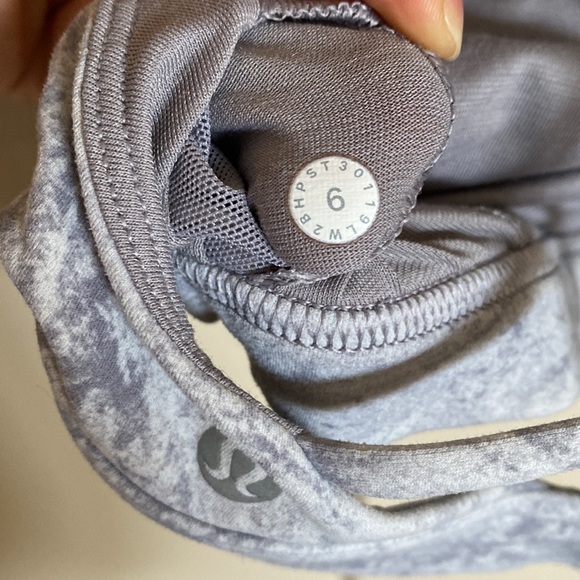 Sports bra - Picture 3 of 3